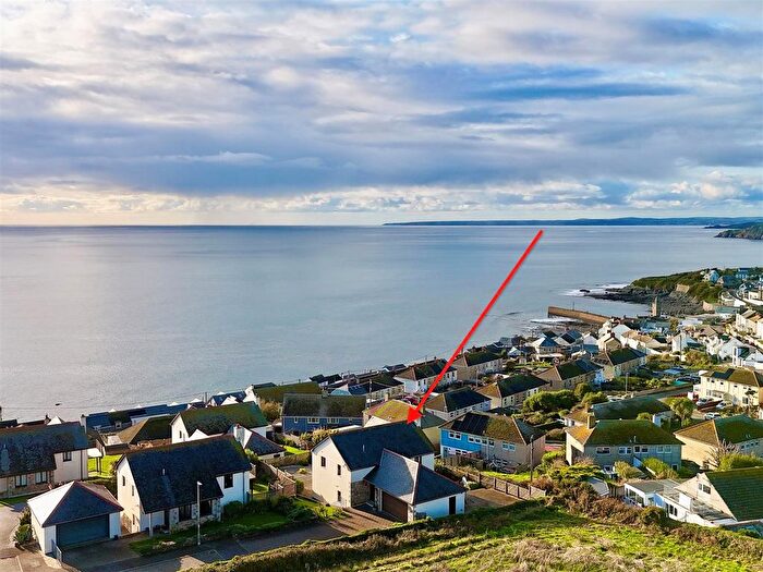 4 Bedroom Detached House For Sale In Sunnybank, Porthleven, TR13