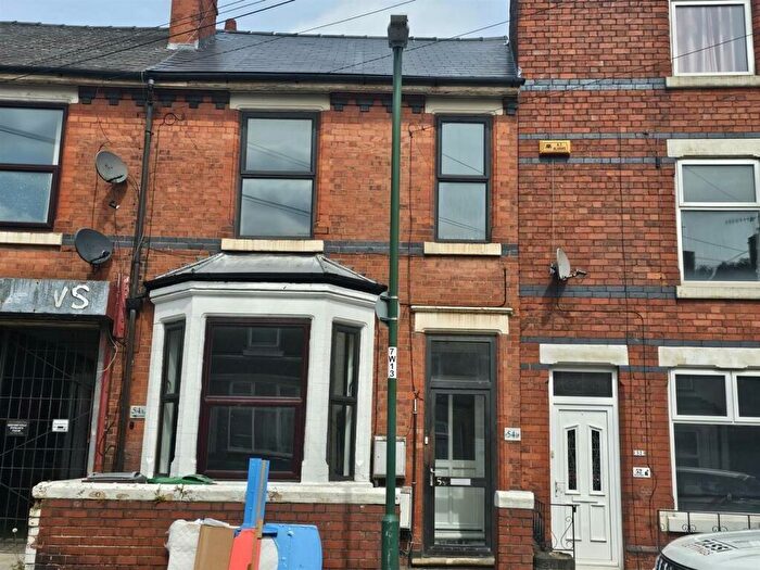 2 Bedroom Flat To Rent In Wallis Street, Nottingham, Nottinghamshire, NG6
