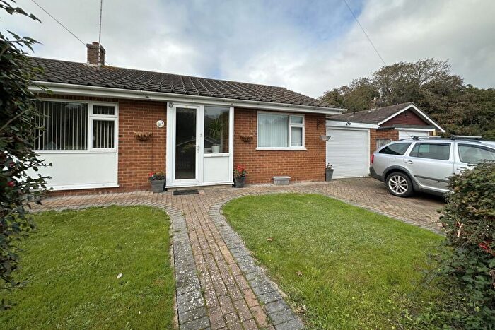 3 Bedroom Detached Bungalow For Sale In Balmoral Road, Kingsdown, CT14
