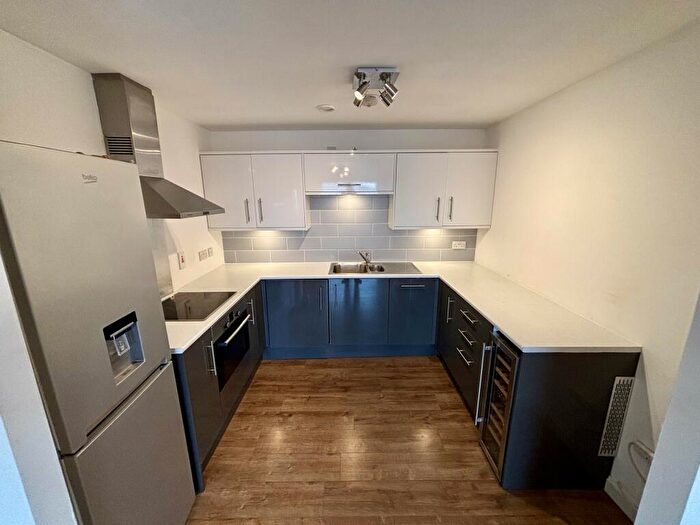 2 Bedroom Apartment To Rent In Hansen Court, Cardiff, CF10