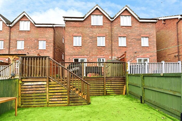 4 Bedroom Semi-Detached House For Sale In St. Matthews Close, Sheffield, South Yorkshire, S21