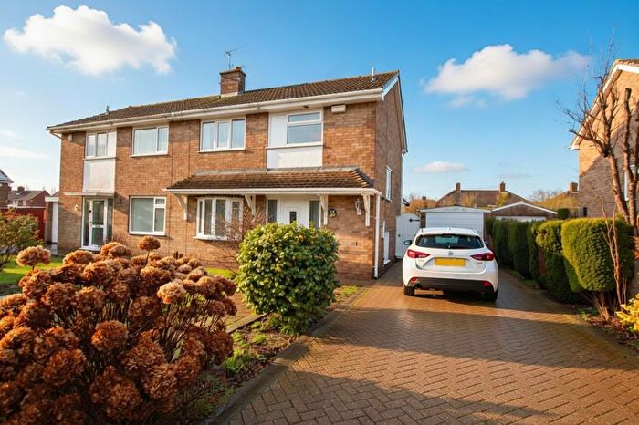 3 Bedroom Semi-Detached House For Sale In Swiftsure Crescent, Laceby Acres, DN34