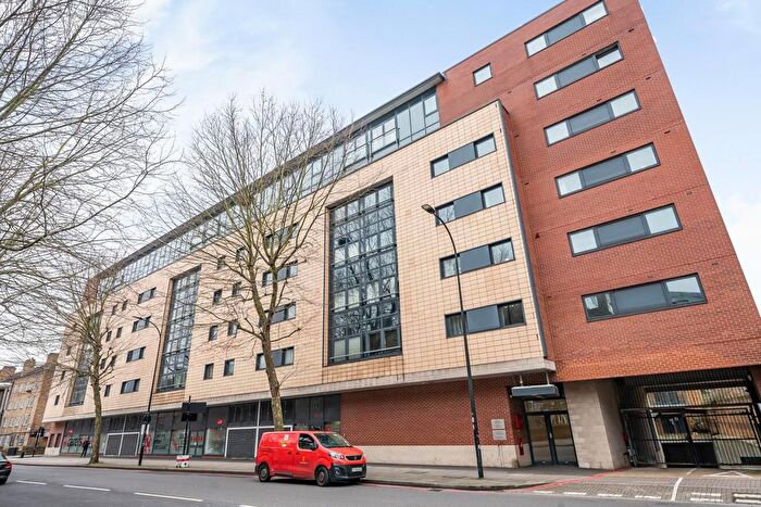 2 Bedroom Flat For Sale In Great Dover Street, London, Borough, SE1