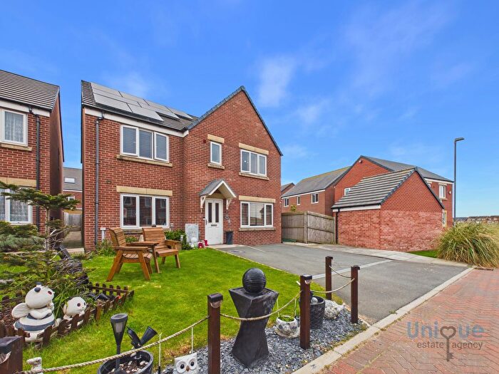 5 Bedroom Detached House For Sale In Redfern Way, Lytham St. Annes, FY8