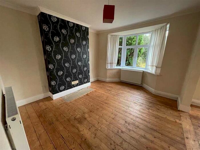 3 Bedroom Property To Rent In Newport Road, New Inn, Pontypool, NP4