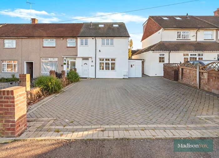3 Bedroom End Of Terrace House For Sale In The Broadway, Loughton, Essex, IG10
