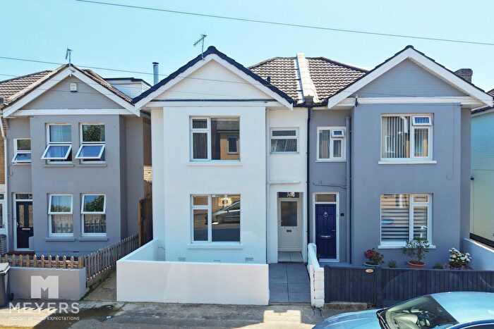 3 Bedroom Semi-Detached House For Sale In Stourvale Road, Bournemouth, BH6