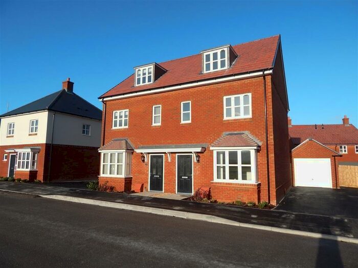 3 Bedroom Semi-Detached House To Rent In Archers Way, Amesbury, Wiltshire, SP4