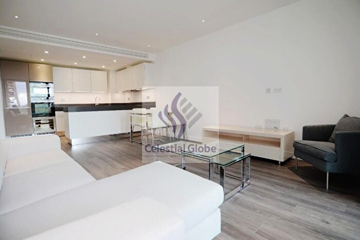 2 Bedroom Flat To Rent In Canter Way, London, E1