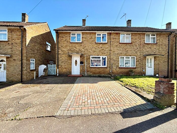 3 Bedroom Semi Detached House For Sale In Knight Avenue, Canterbury, CT2