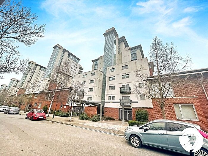 2 Bedroom Flat To Rent In Erebus Drive, London, SE28