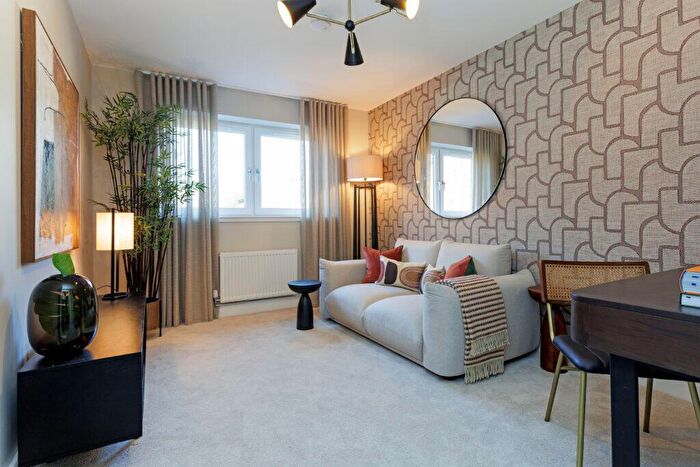2 Bedroom Apartment For Sale In Unit Nova Court, Northampton, NN1