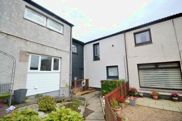 5 Bedroom Terraced House For Sale In Mossywood Court, Westfield, Cumbernauld, G68