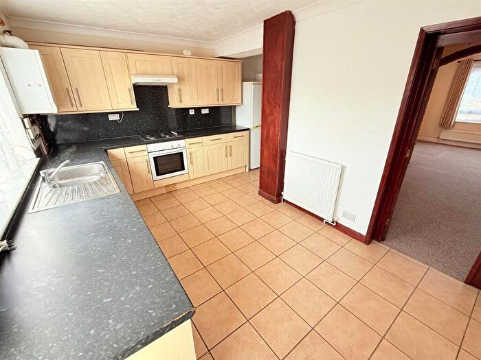 3 Bedroom Terraced House For Sale In Jellicoe Road, Great Yarmouth, NR30