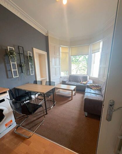3 Bedroom Flat To Rent In Dalkeith Road, Edinburgh, EH16
