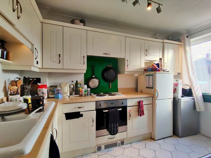 4 Bedroom Terraced House To Rent In Cadge Close, Norwich, NR5