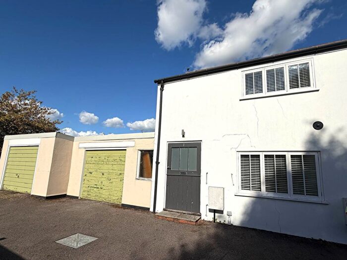 1 Bedroom Flat To Rent In Orchard Mews, Canterbury, CT1