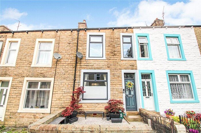 4 Bedroom Terraced House For Sale In Linden Road, Earby, Barnoldswick, Lancashire, BB18