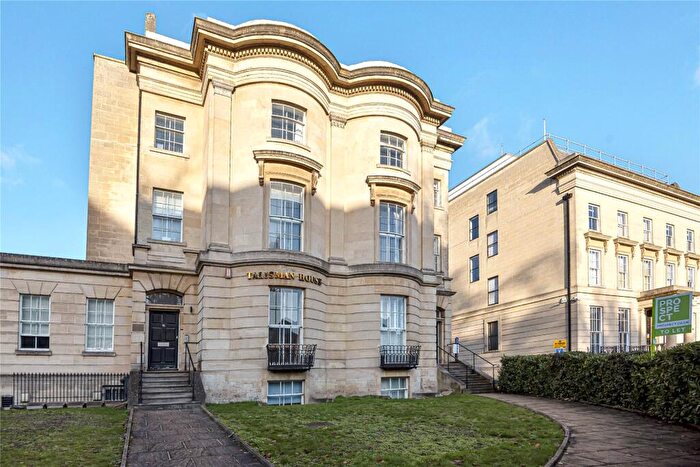2 Bedroom Apartment To Rent In Kings Road, Reading, Berkshire, RG1
