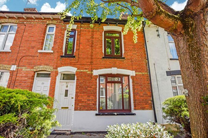 3 Bedroom Terraced House To Rent In Hartington Street, Bedford, MK41