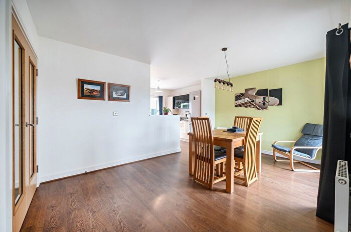4 Bedroom Detached House For Sale In Gascon Close, Ogwell, Newton Abbot, TQ12