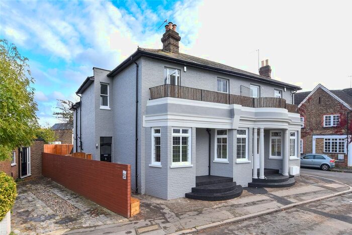 4 Bedroom Semi-Detached House To Rent In Weston Green, Thames Ditton KT7