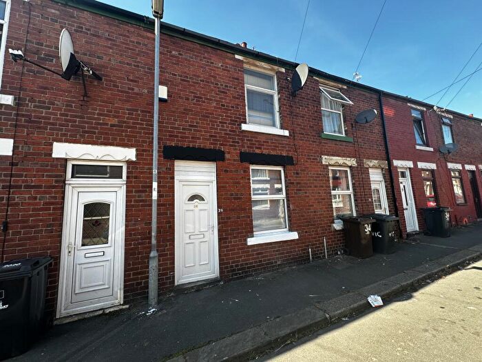 2 Bedroom House To Rent In Victoria Street, Goldthorpe, Rotherham, S63