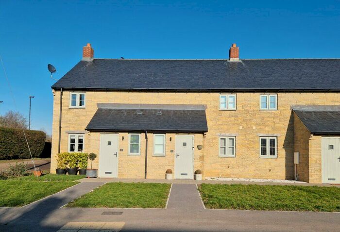 2 Bedroom Terraced House To Rent In Covert Close, Fritwell, Bicester, Oxon, OX27