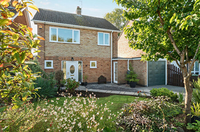 3 Bedroom Detached House For Sale In Kirkstone Drive, Loughborough, Leicestershire, LE11