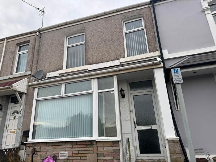 4 Bedroom Terraced House To Rent In Essex Terrace, Plasmarl, Swansea, SA6