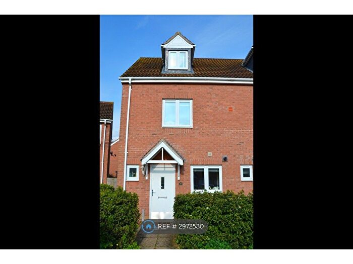 3 Bedroom End Terrace House To Rent In Bullen Close, Longstanton, Cambridge, CB24