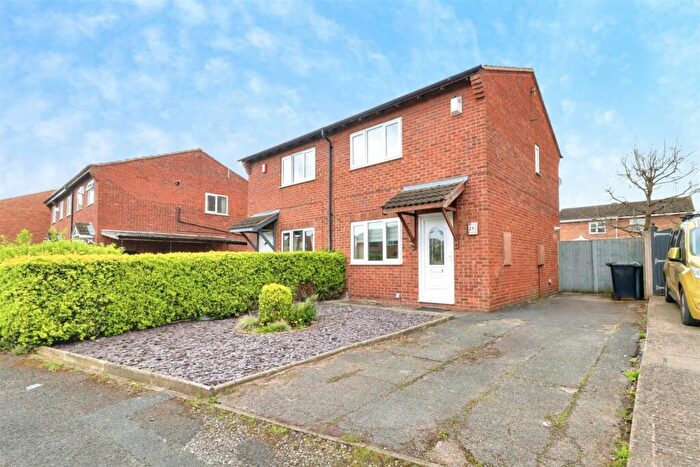 2 Bedroom House For Sale In Verdin Court, Crewe, CW1