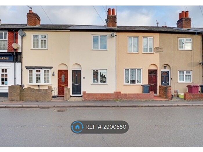 2 Bedroom Terraced House To Rent In Gosbrook Road, Caversham, Reading, RG4