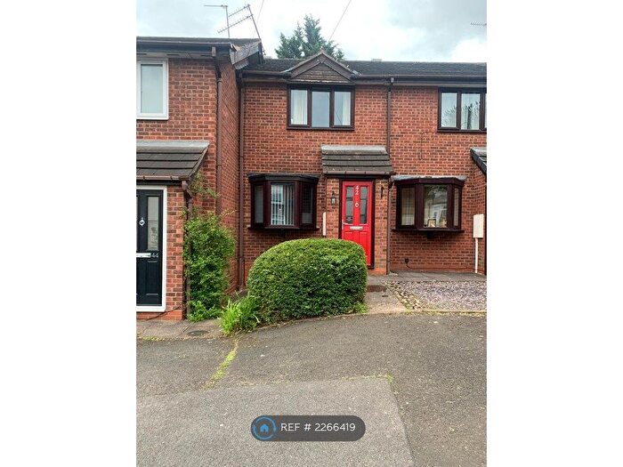 2 Bedroom Terraced House To Rent In Bagley Street, Stourbridge, DY9