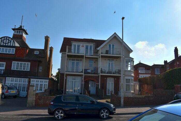 2 Bedroom Flat To Rent In Sea Road, Westgate-On-Sea, CT8