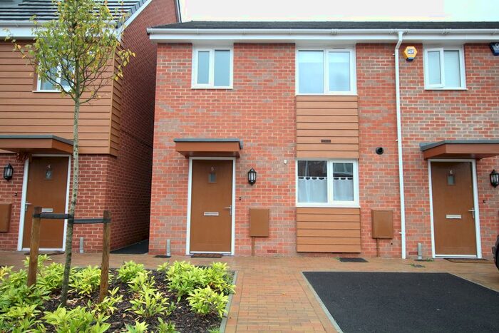 3 Bedroom End Terrace House To Rent In Tyndal Way, Dartford, DA1