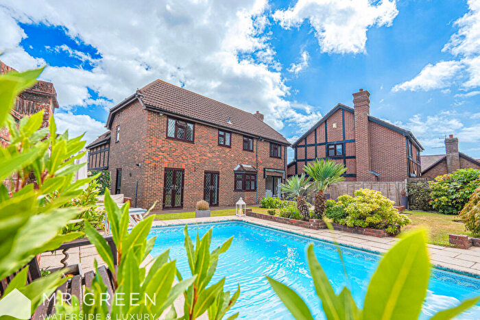 5 Bedroom Detached House For Sale In Walsingham Dene, Littledown, Bournemouth, BH7