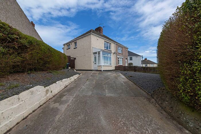 3 Bedroom Semi-Detached House For Sale In Burn Oval, Trimdon, TS29