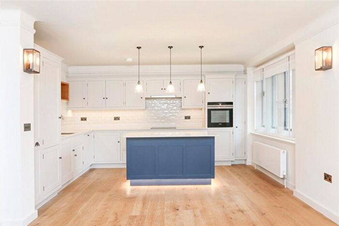 2 Bedroom Apartment To Rent In Observatory Street, Oxford, Oxfordshire, OX2