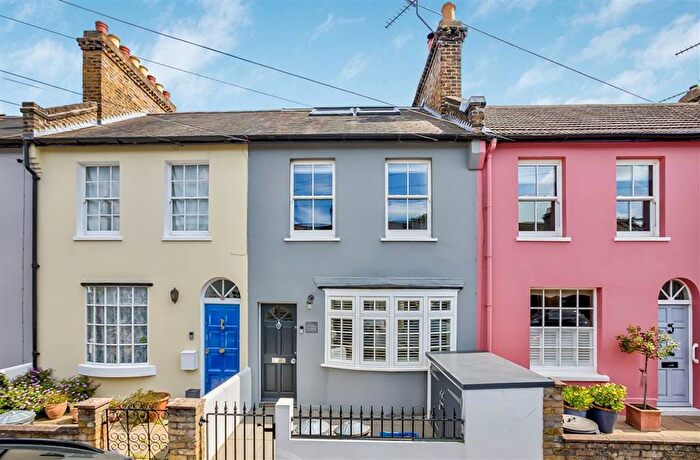 5 Bedroom Terraced House For Sale In Thorne Street, Barnes, SW13