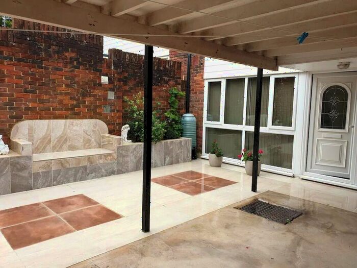 4 Bedroom Terraced House To Rent In Lingwood Close, Southampton, Hampshire, SO16