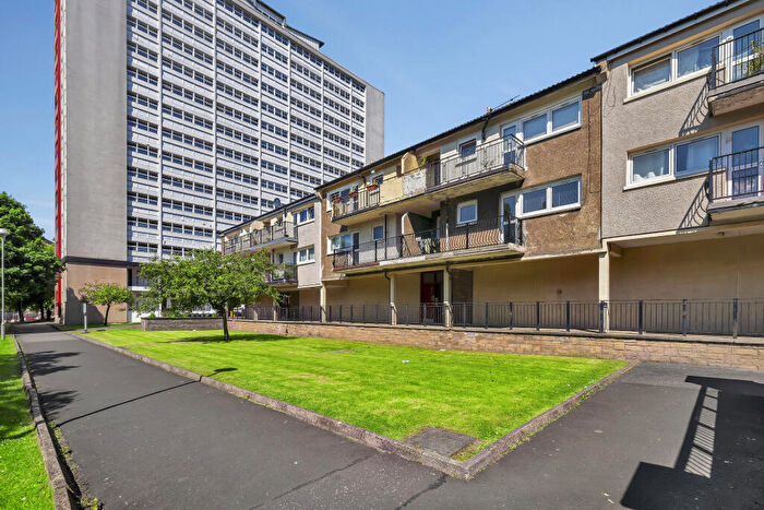 1 Bedroom Flat For Sale In Drygate, Glasgow, Glasgow City, G4