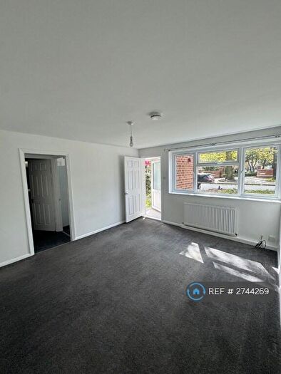 1 Bedroom Flat To Rent In Orchid Lodge, London, N14