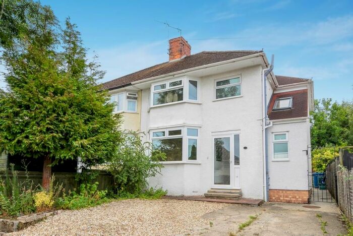 3 Bedroom Semi-Detached House To Rent In Coniston Avenue, Marston, OX3