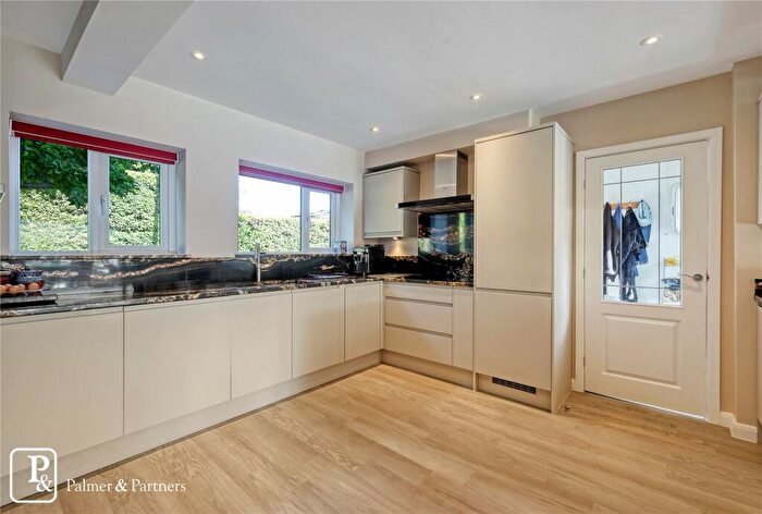 4 Bedroom Detached House For Sale In Richardson Walk, Lexden, Colchester, Essex, CO3