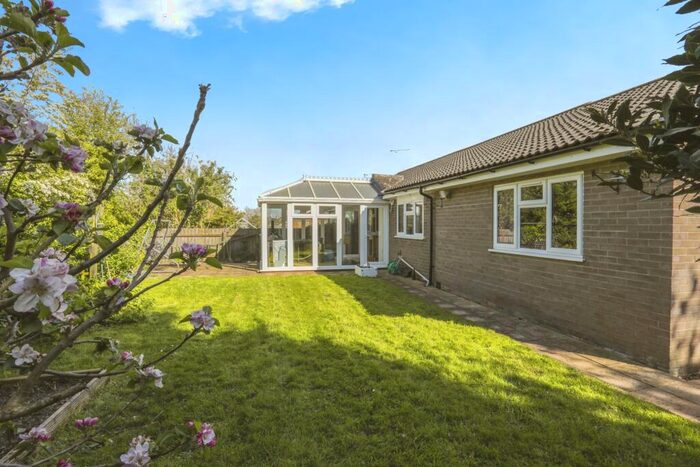 3 Bedroom Bungalow For Sale In Andrews Close, Debenham, Stowmarket, Suffolk, IP14