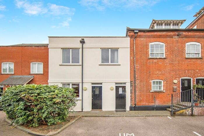 2 Bedroom Maisonette For Sale In Foundation Street, Ipswich, IP4