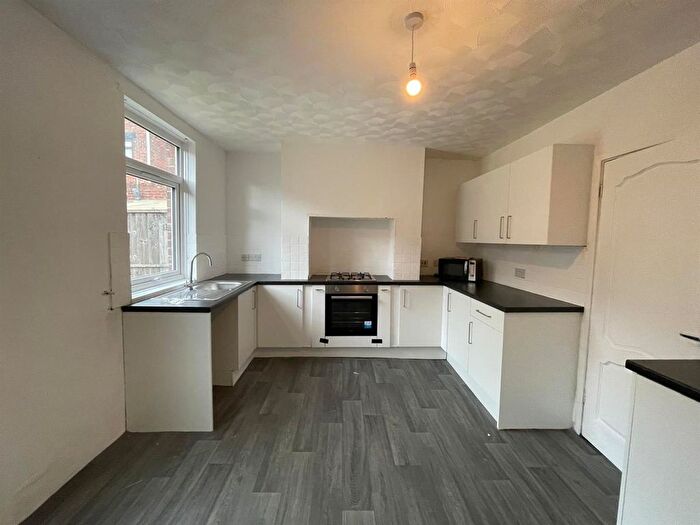 2 Bedroom Property To Rent In Rosebery Street, Barnsley, S70