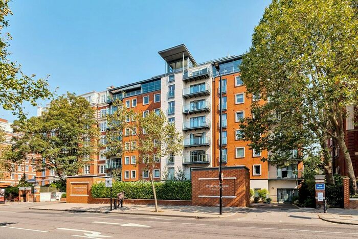 2 Bedroom Flat For Sale In Maida Vale, Little Venice, London, W9