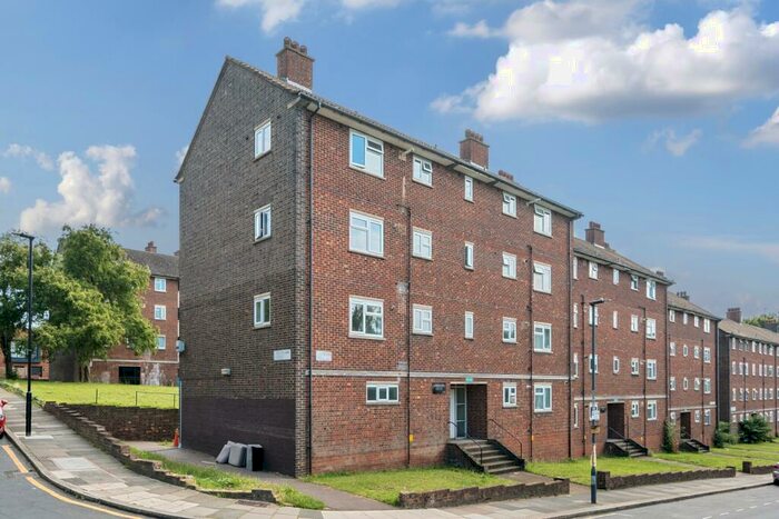 1 Bedroom Flat To Rent In Church Hill London, SE18